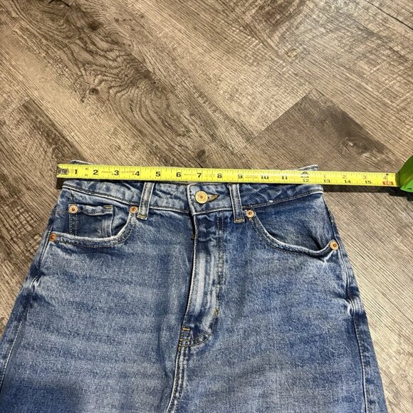 ZARA Jeans Women’s Size 2 Blue Medium Wash Denim - Picture 3 of 7